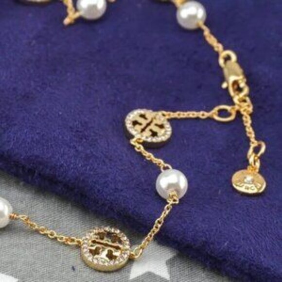 Tory Burch Miller Pav?? Pearl Short Necklace in Gold - Picture 5 of 5
